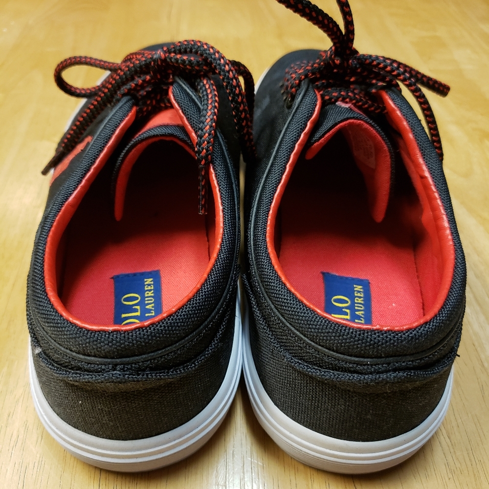 Men's sneakers
